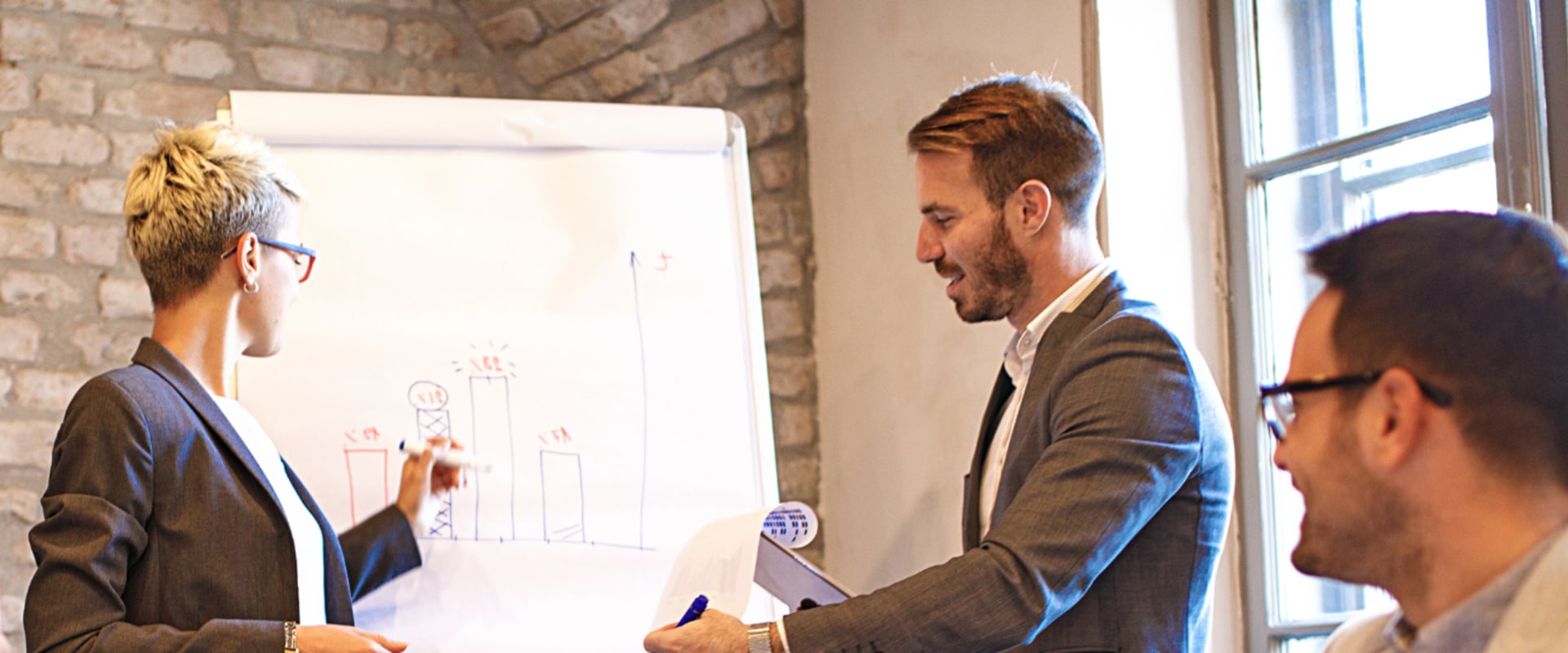 Verhandlung und Verwaltung von Influencer-Partnerschaften: Ein umfassender Leitfaden